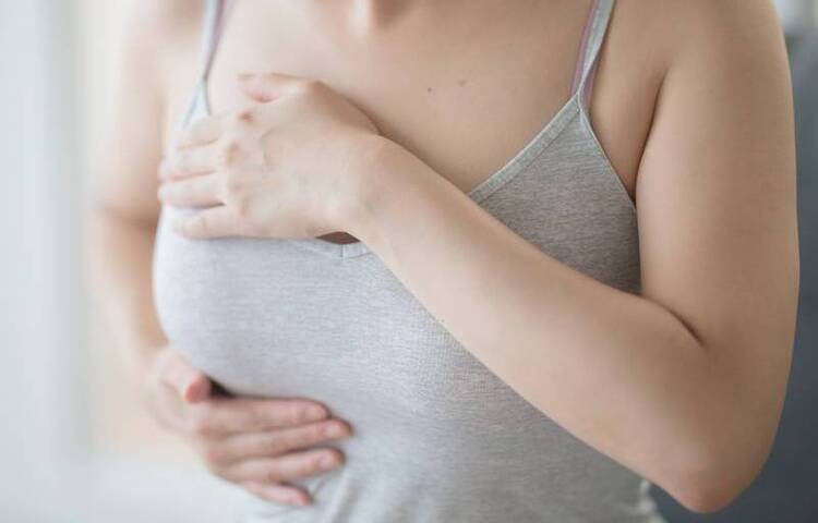 ELEVACIÓN DE MAMAS (MASTOPEXIA)